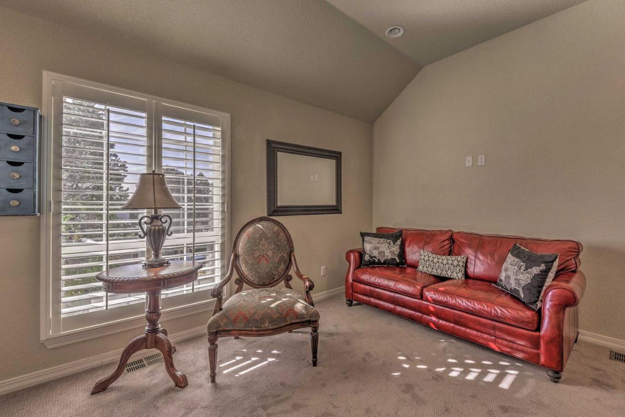 Roomy Ruidoso Retreat With Deck, Grill, And Mtn Views! エクステリア 写真