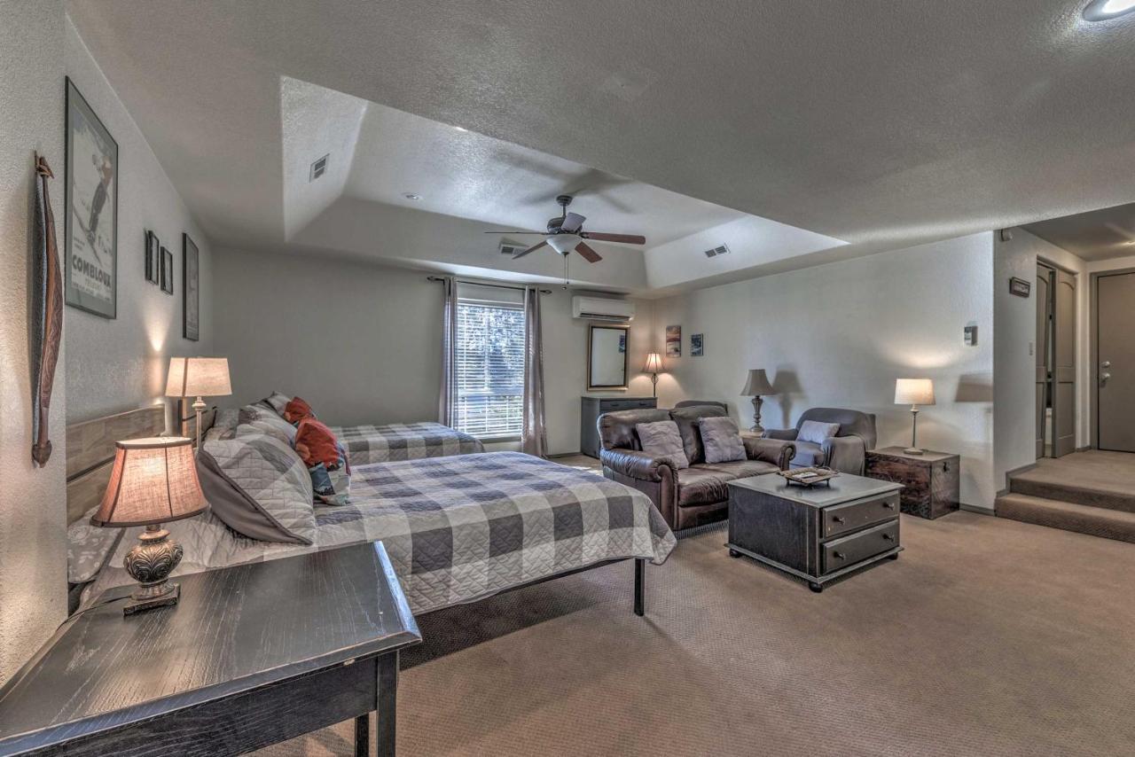 Roomy Ruidoso Retreat With Deck, Grill, And Mtn Views! エクステリア 写真